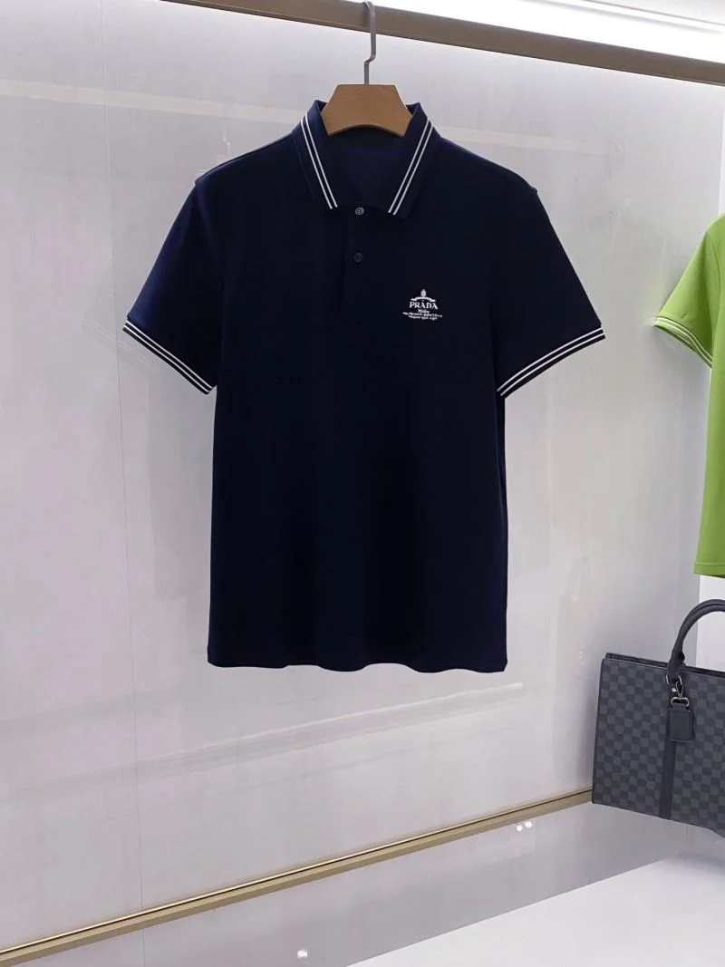 Snug Prada T-Shirts 167666