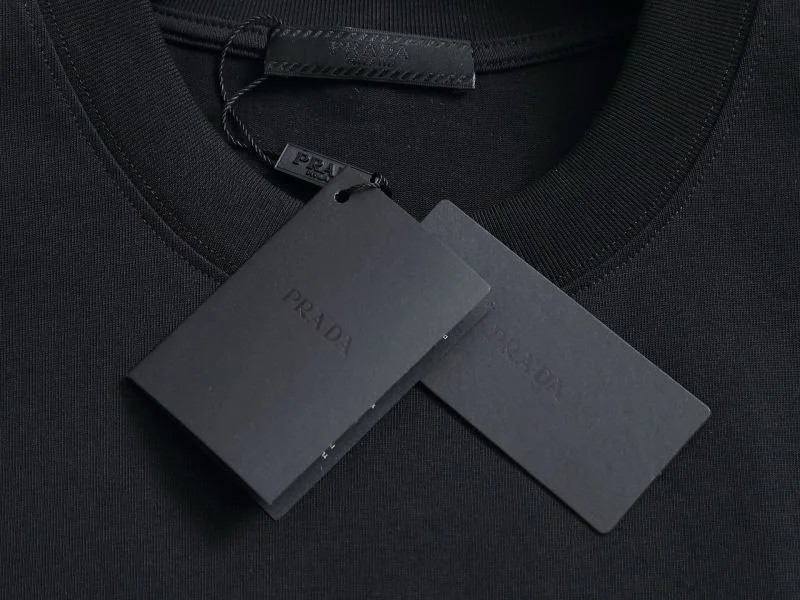 Attractive Prada T-Shirts 167663