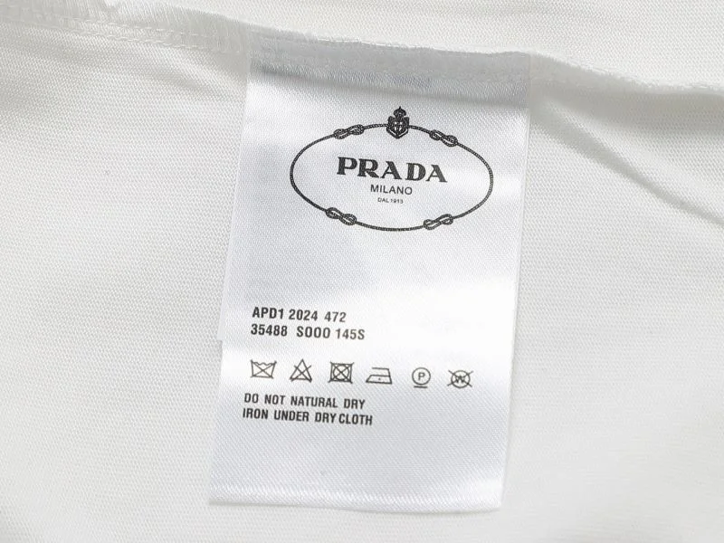 Breathable Prada T-Shirts 167667