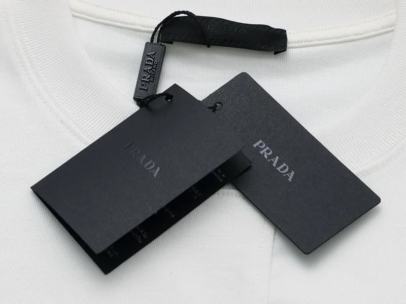 Breathable Prada T-Shirts 167667