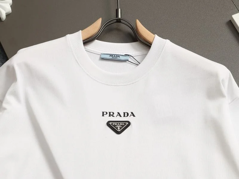 Sustainable Prada T-Shirts 167658