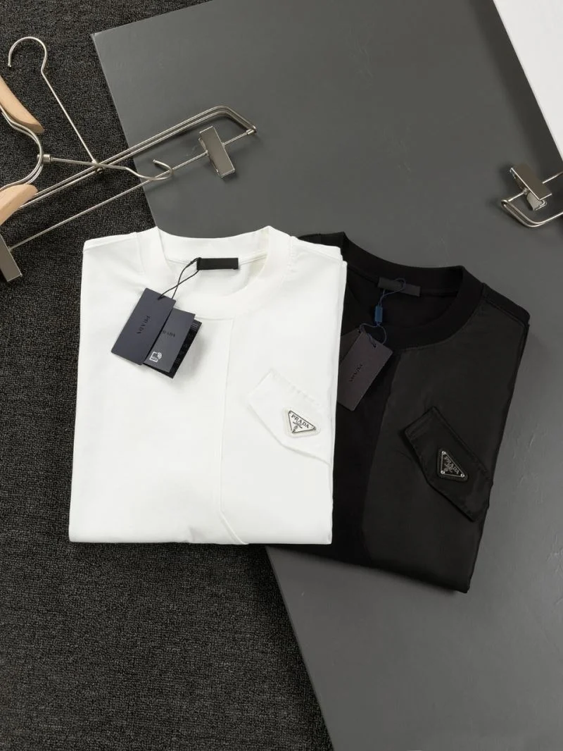 Comfortable Prada T-Shirts 167656