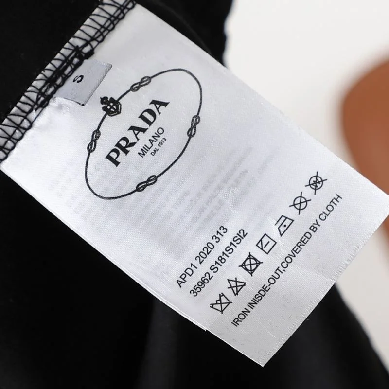 Prada T-Shirts WaterResistant 167651