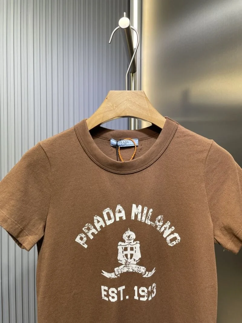 Prada T-Shirts GoAnywhere 167633