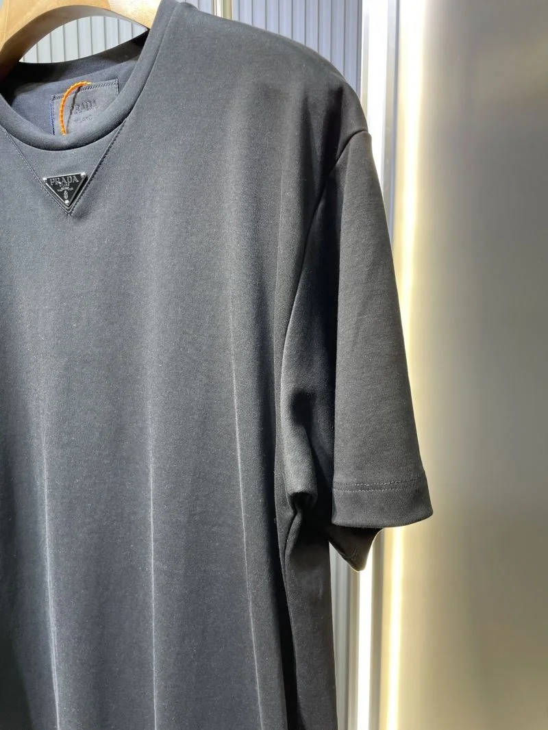 Prada T-Shirts WaterResistant 167636