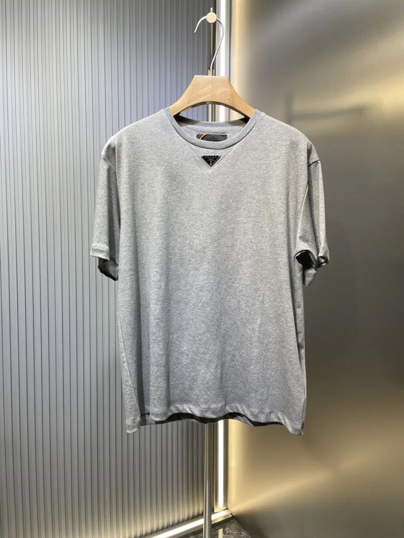 SmoothTexture Prada T-Shirts 167635