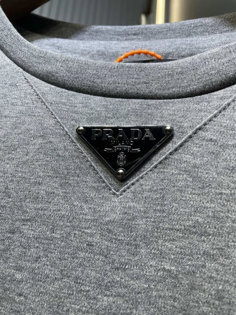 SmoothTexture Prada T-Shirts 167635