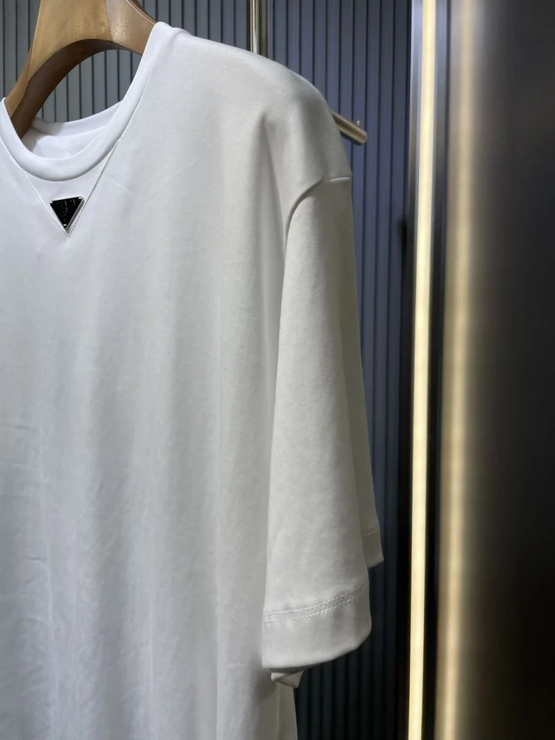 Prada T-Shirts Soft 167631