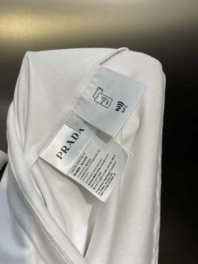 Prada T-Shirts Soft 167631