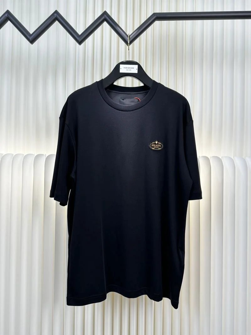 Functional Prada T-Shirts 167630