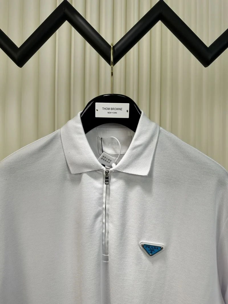 Prada T-Shirts Modern 167168