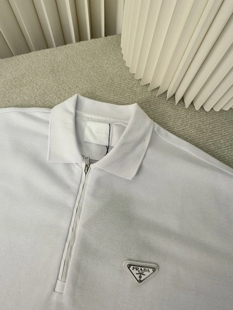 Prada T-Shirts Modern 167168