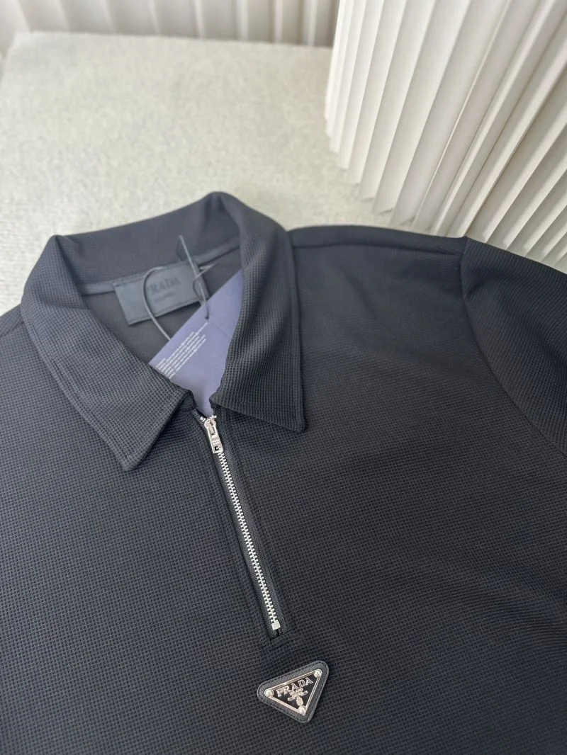 Prada T-Shirts Snug 167091