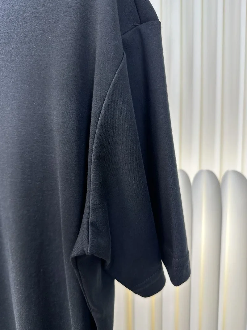 Prada T-Shirts Neat 167087
