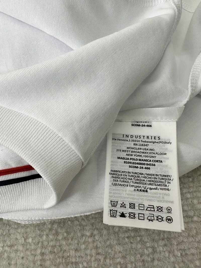 Vibrant Prada T-Shirts 167099