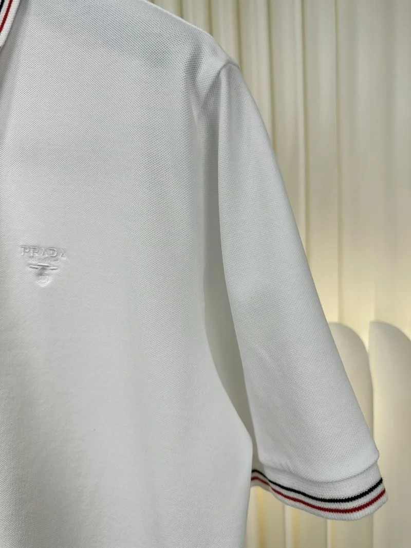 Vibrant Prada T-Shirts 167099