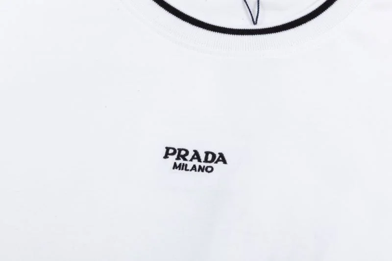 Prada T-Shirts Affordable 167127
