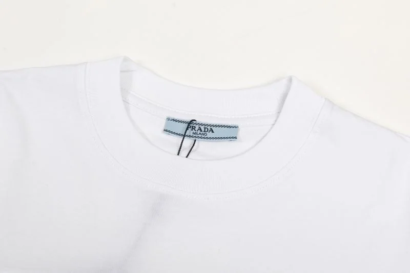 Fashionable Prada T-Shirts 167117
