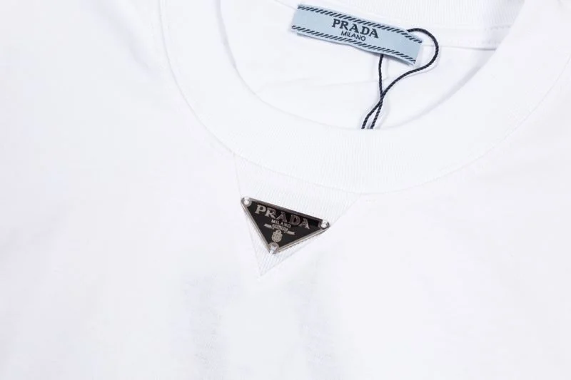 Sleek Prada T-Shirts 167090