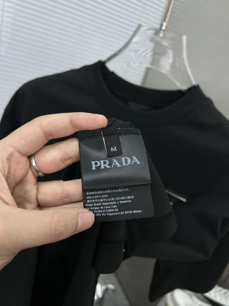 Prada T-Shirts Reliable 167084