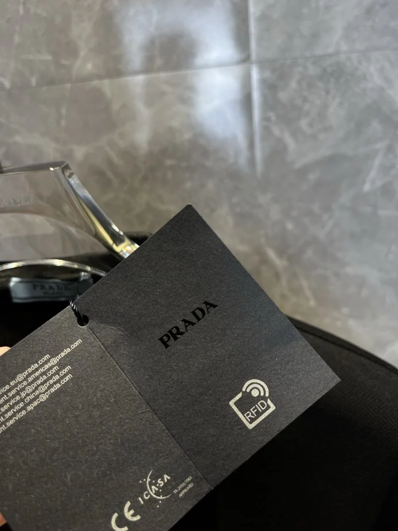 GoAnywhere Prada T-Shirts 167080