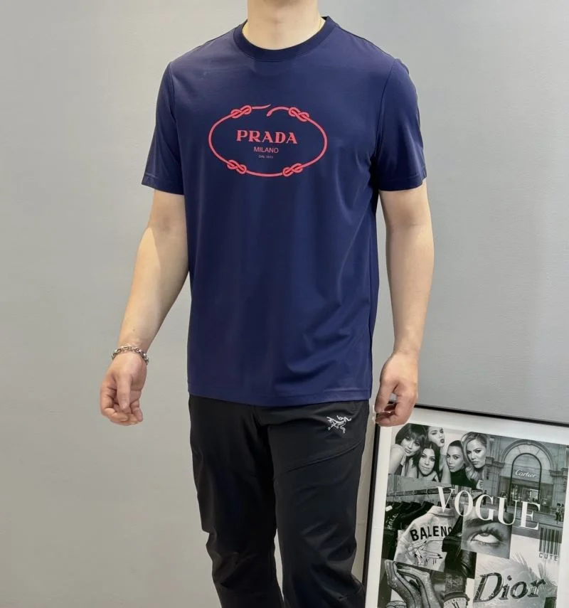 Supportive Prada T-Shirts 167079