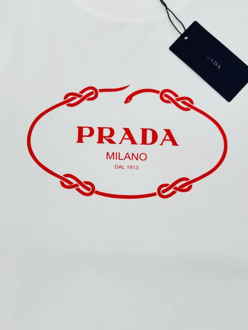 Supportive Prada T-Shirts 167079