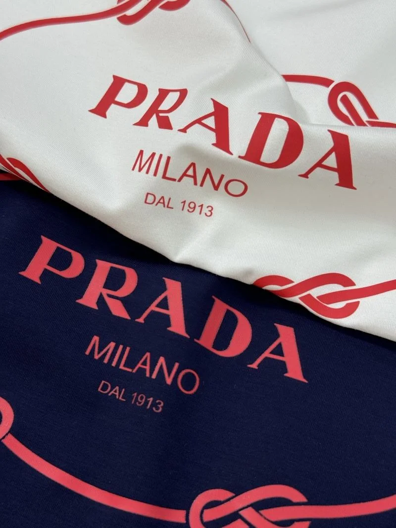 Supportive Prada T-Shirts 167079