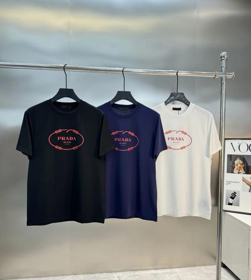 Prada T-Shirts Durable 167078