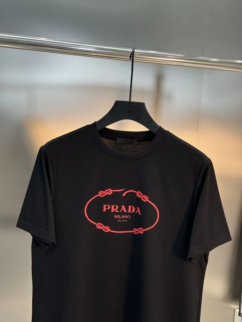 Prada T-Shirts Durable 167078
