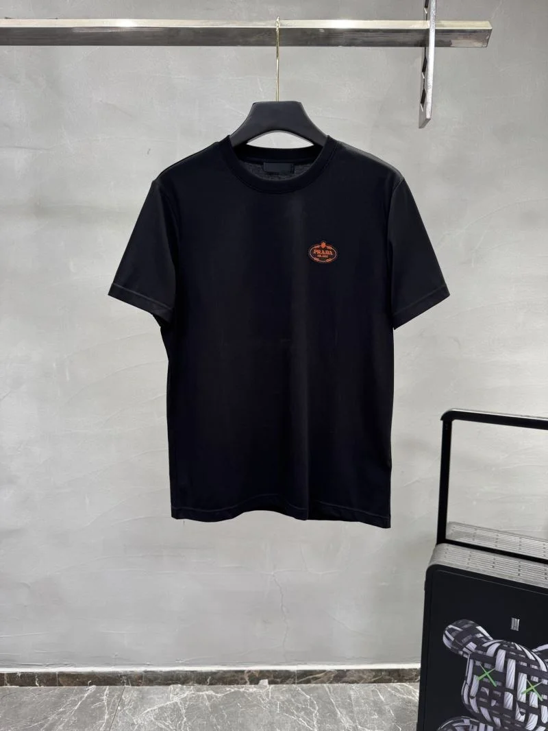 Lightweight Prada T-Shirts 167076