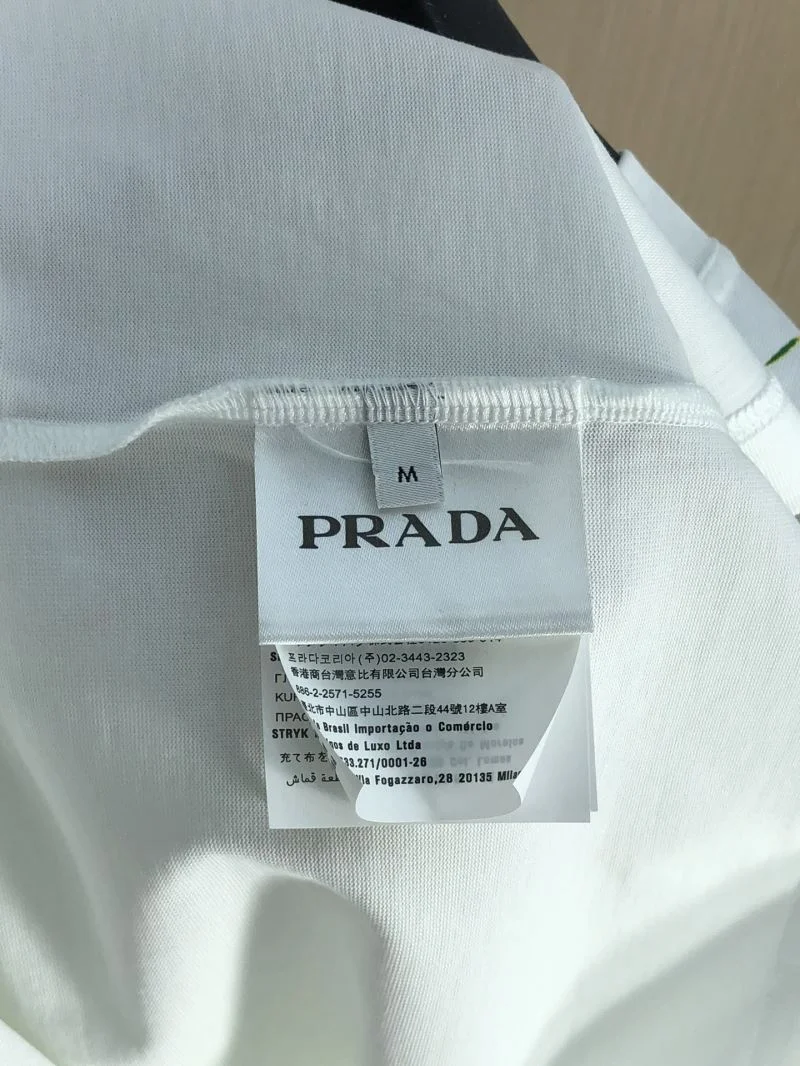 SmartChoice Prada T-Shirts 167071