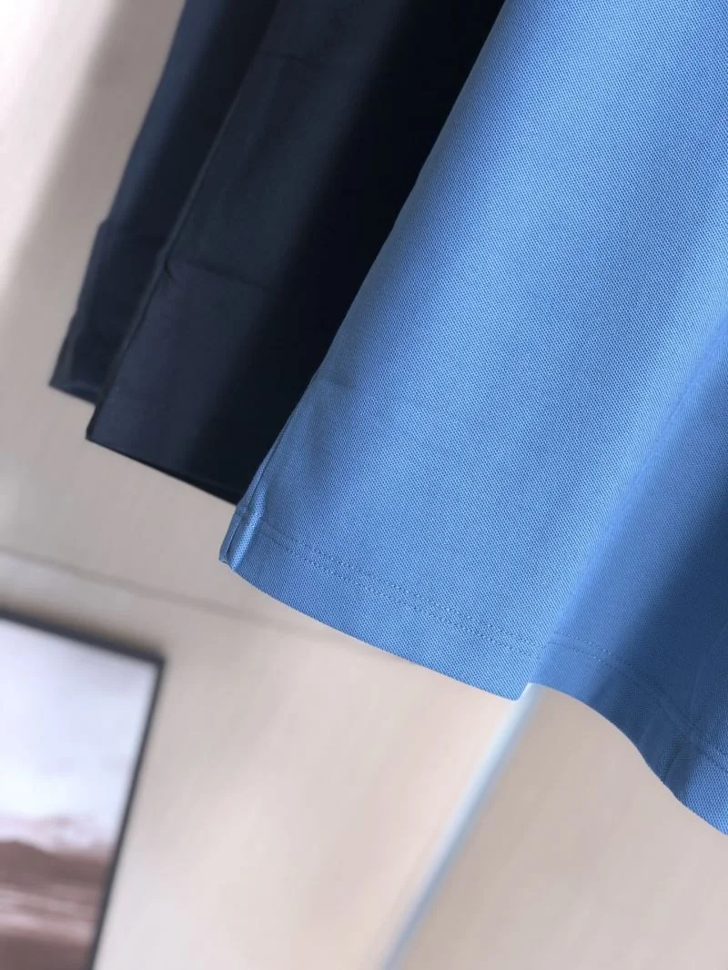 Prada T-Shirts Stylish 167070