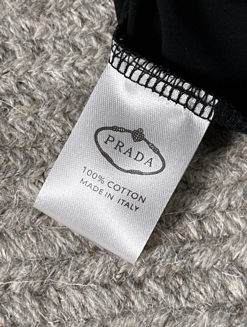 WeatherProof Prada T-Shirts 167052