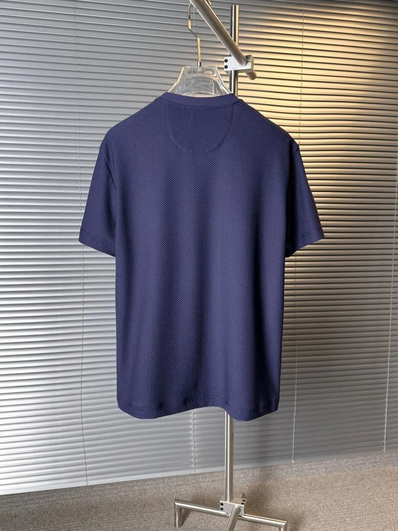 WeatherProof Prada T-Shirts 167100