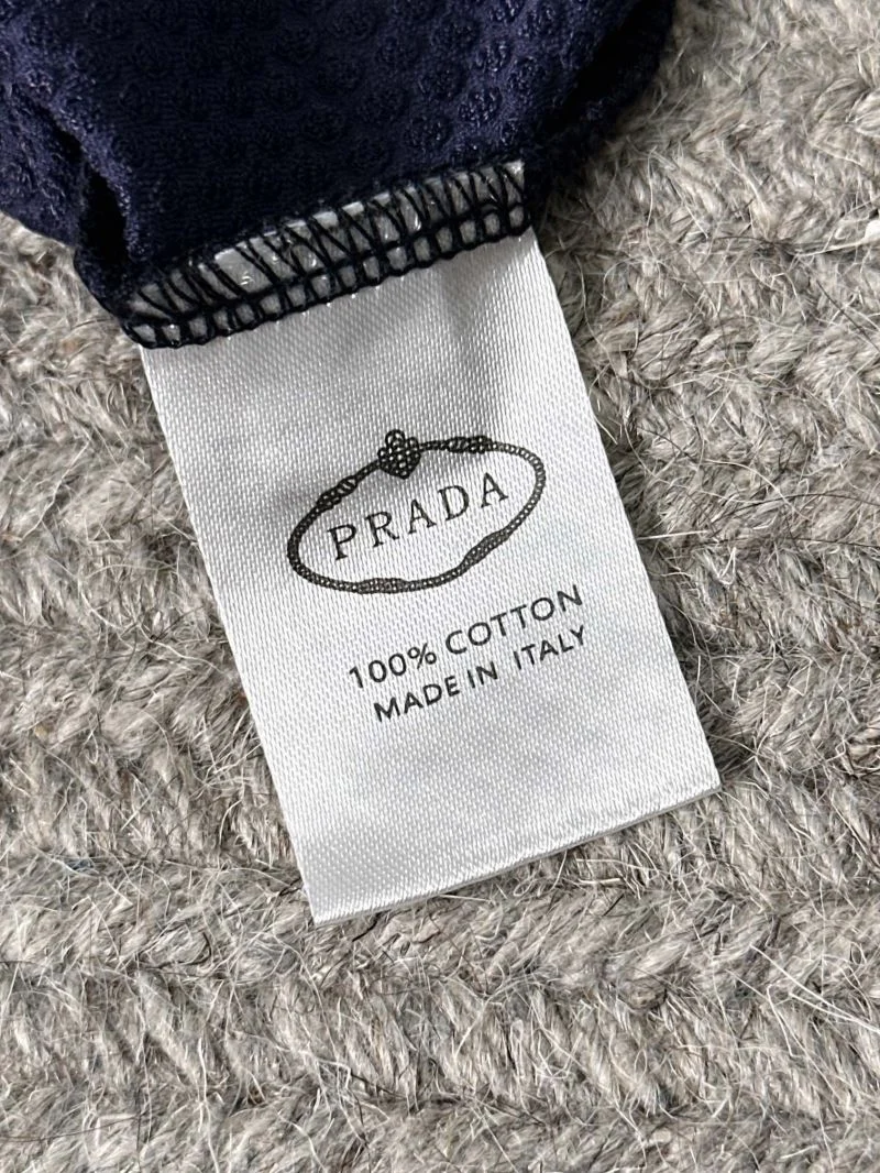 WeatherProof Prada T-Shirts 167100