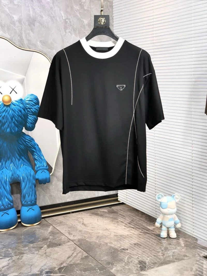 Prada T-Shirts Trendsetting 167083