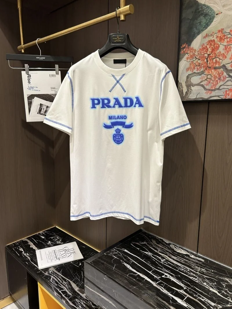 Vibrant Prada T-Shirts 167064
