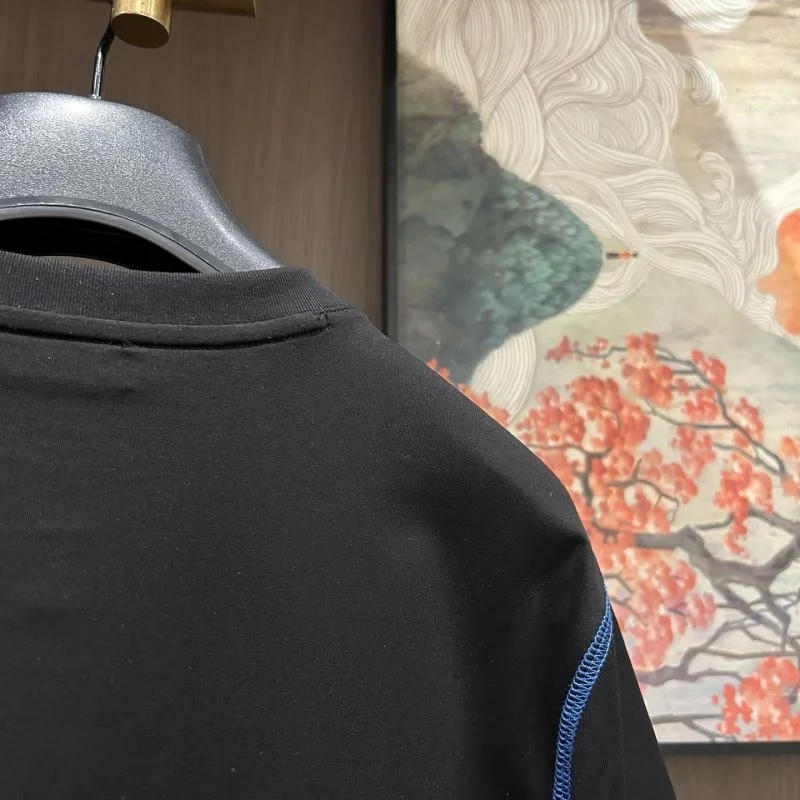 Vibrant Prada T-Shirts 167064