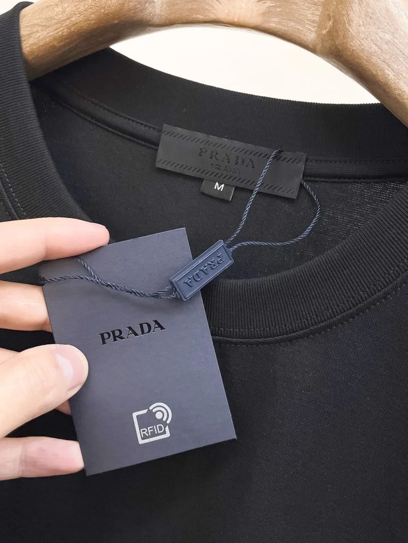 Prada T-Shirts Soft 165598