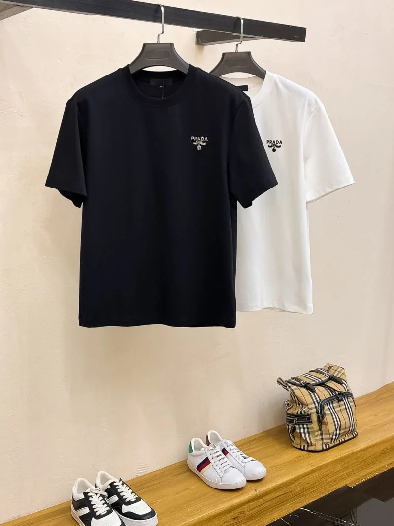 Prada T-Shirts Soft 165598