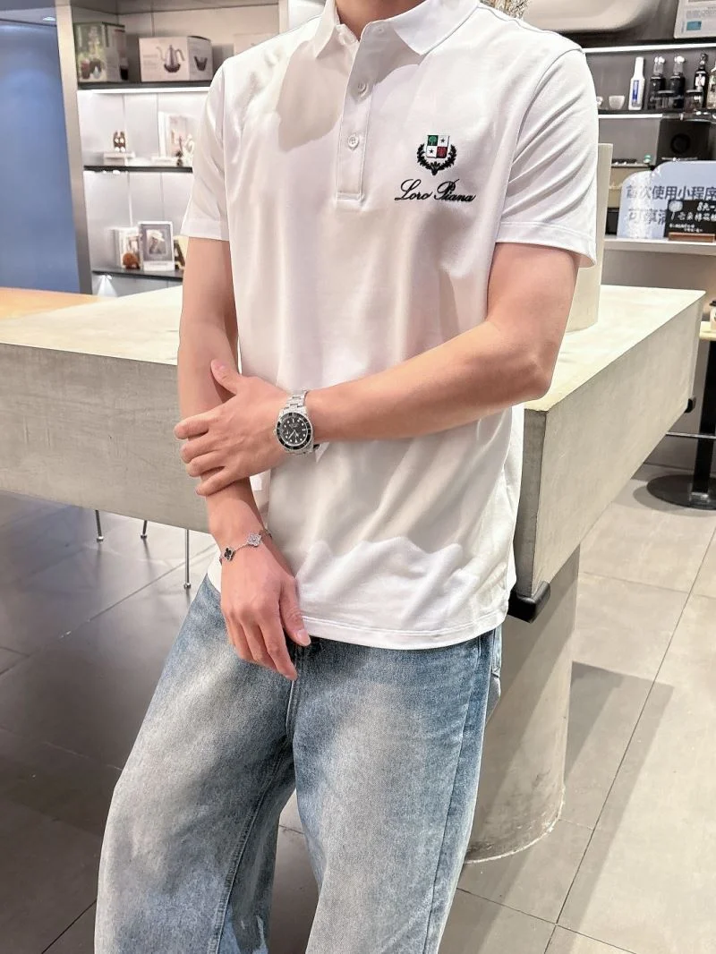 Prada T-Shirts Comfortable 167066