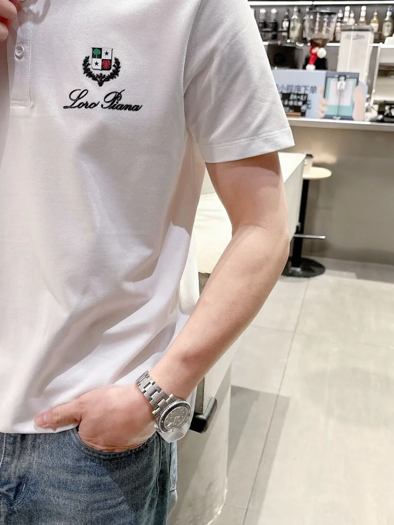 Prada T-Shirts Comfortable 167066