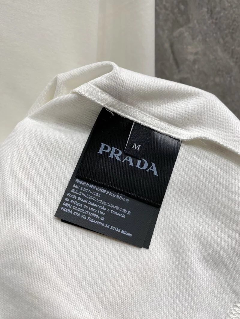 Prada T-Shirts Seasonal 167056