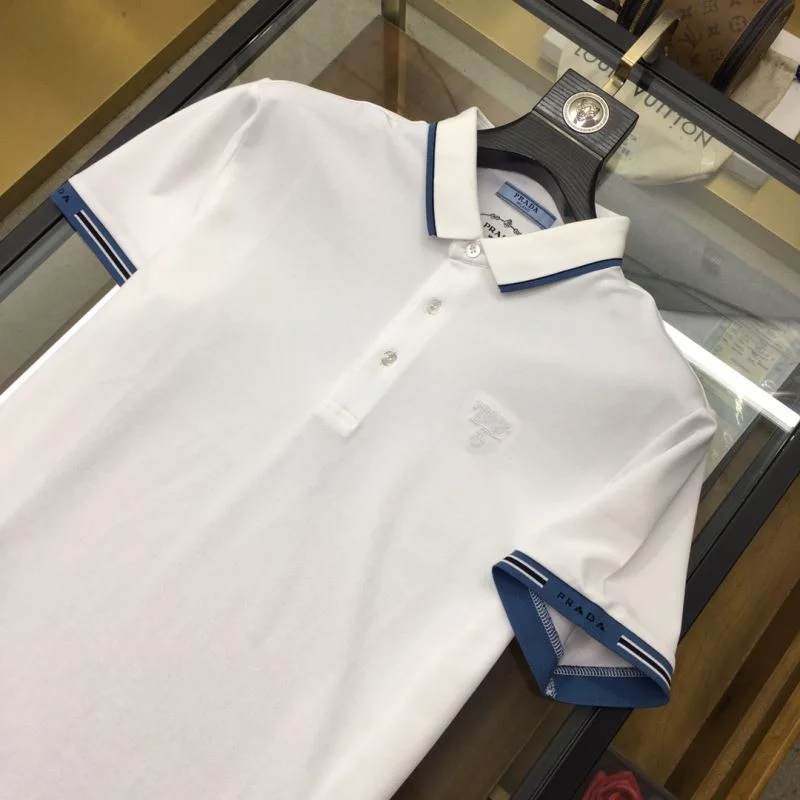 ComfortFit Prada T-Shirts 167051