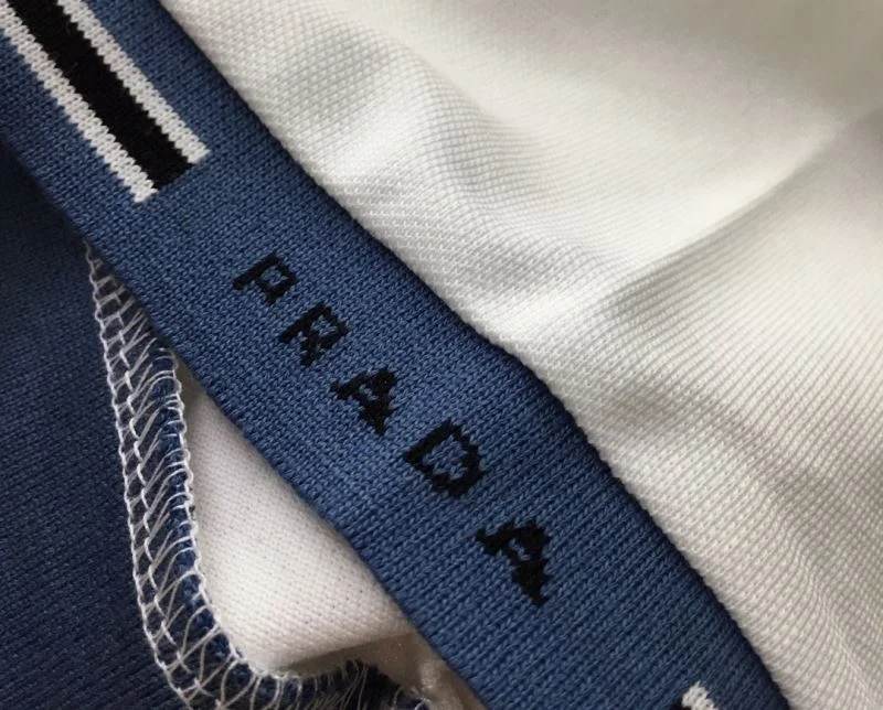 ComfortFit Prada T-Shirts 167051