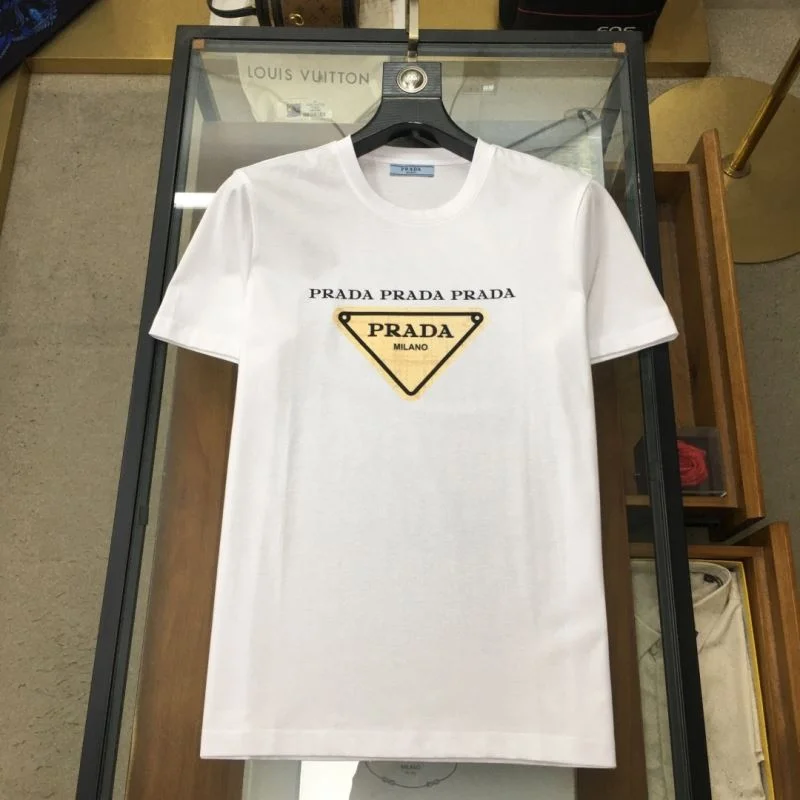 Minimalist Prada T-Shirts 167037