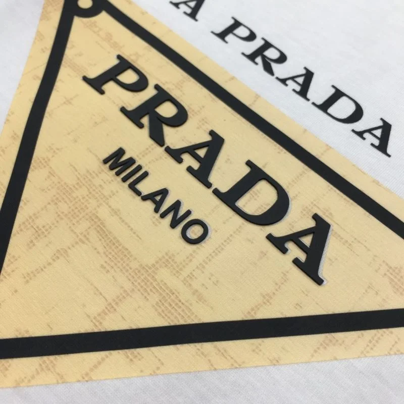 Minimalist Prada T-Shirts 167037