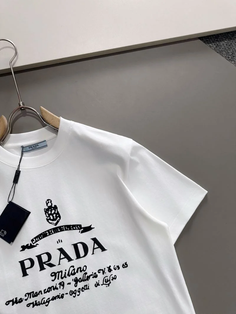 SmoothTexture Prada T-Shirts 167014