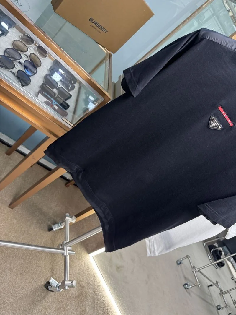Prada T-Shirts Thermal 167015